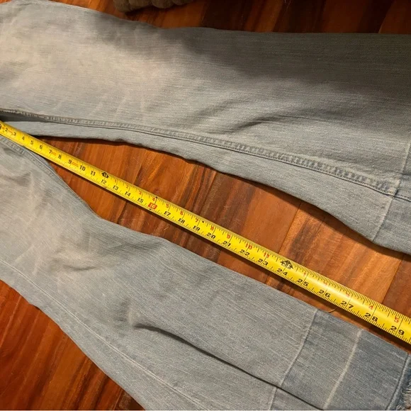 Kimes Ranch Jennifer Jeans 4/30 High Rise Flare Light Wash Raw Hem (0992) - Picture 5 of 10